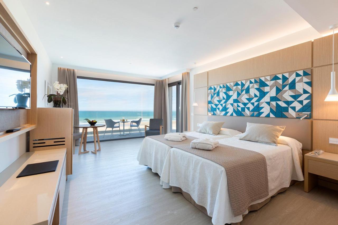 Hipotels Barrosa Park (Adults Only) チクラナ・デ・ラ・フロンテーラ エクステリア 写真